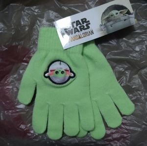 Baby Yoda Gloves